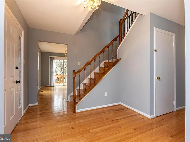 10622 Tuppence Ct — Photo 15