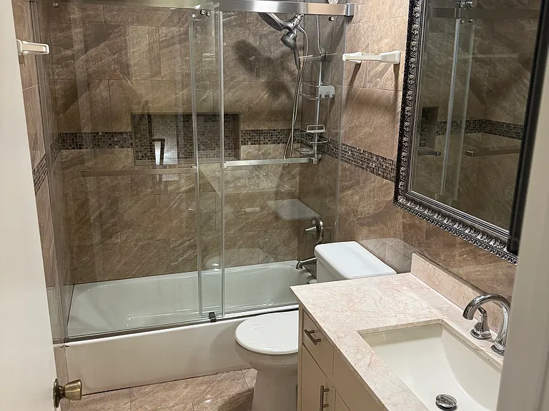200 Elm Ave #7 — Photo 21