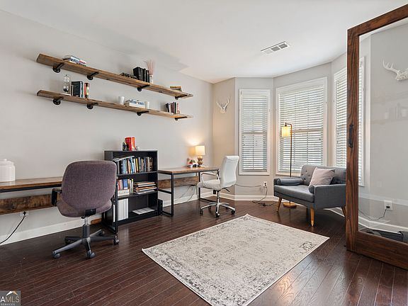 4th image of 6263 Cedar Spring Ln