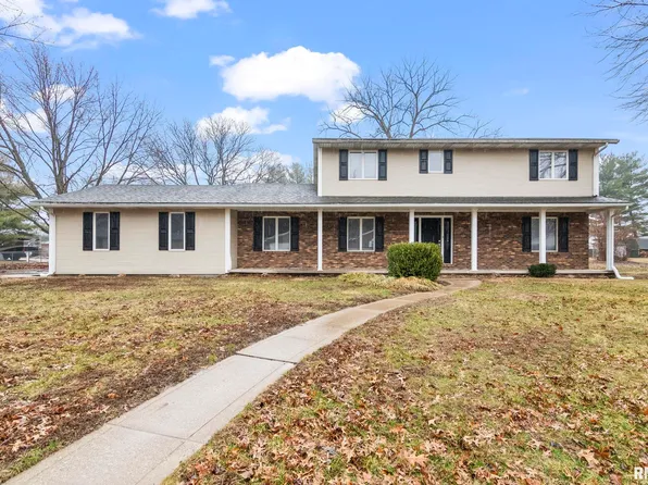 14 Wind Cave Dr, Springfield, IL 62712