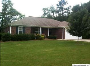 120 Lisa Michele Dr, Huntsville, AL 35811