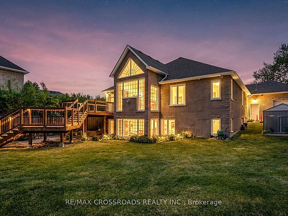 3rd image of 3531 Garrard Rd