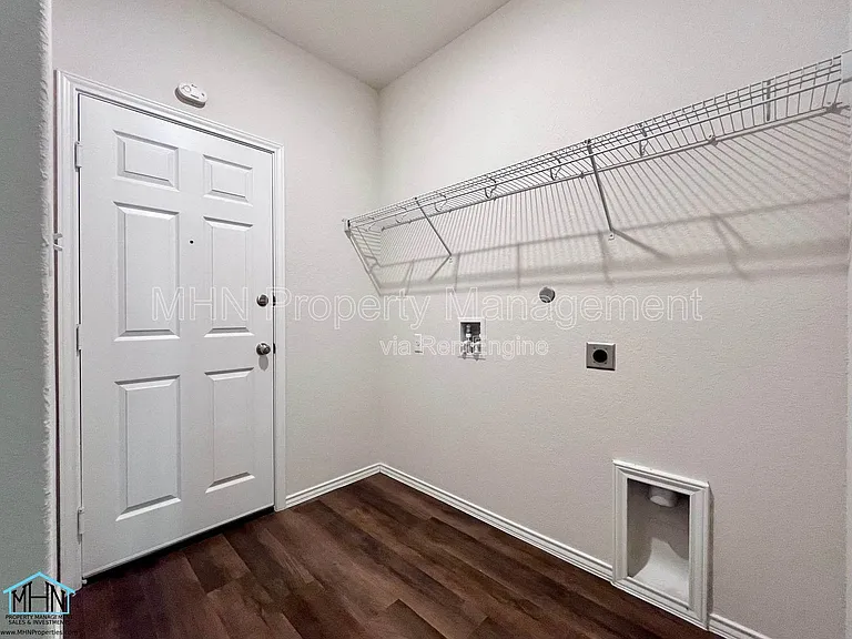 4105 Paddock Trl — Photo 16