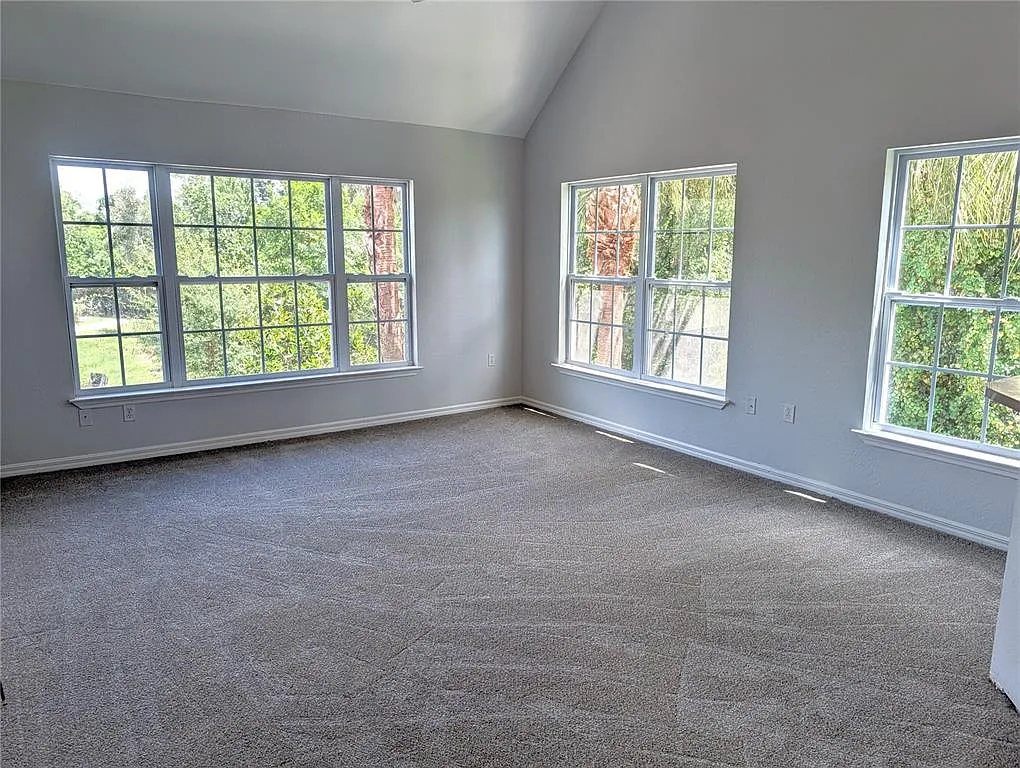 2 bed, 2.0 bath, 1316 sqft, $1,900 — Photo 2