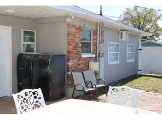 2813 W Lake Ave, Tampa, FL 33607