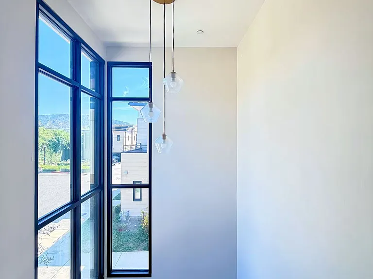 511 N Santa Anita Ave #A — Photo 3