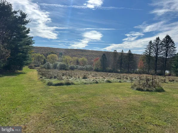 Ben Titus Rd, Tamaqua, PA 18252