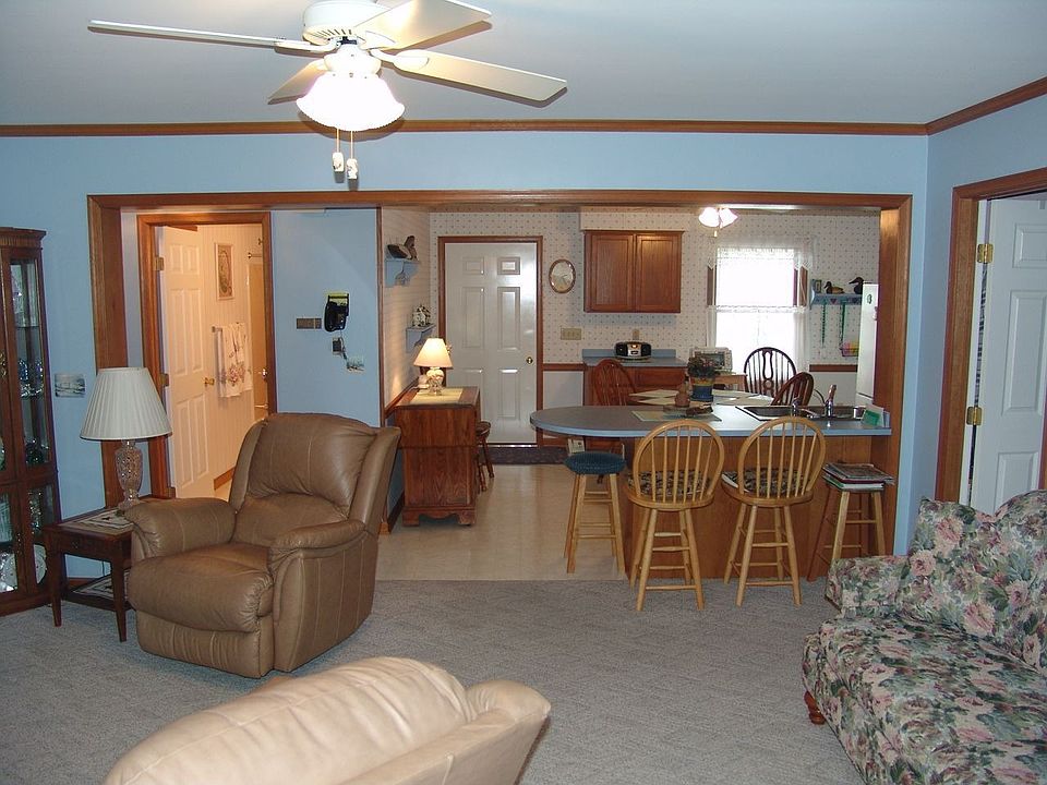1st image of 37753 E Pond Cir