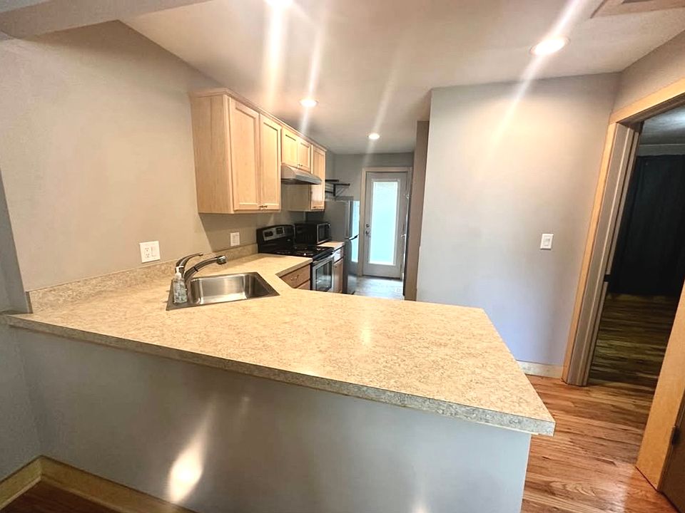 1st image of 6045 Baldwin Ave #1