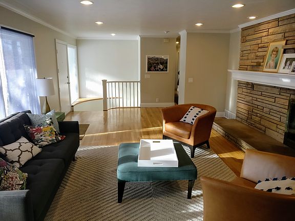4th image of 2569 E Melony Dr