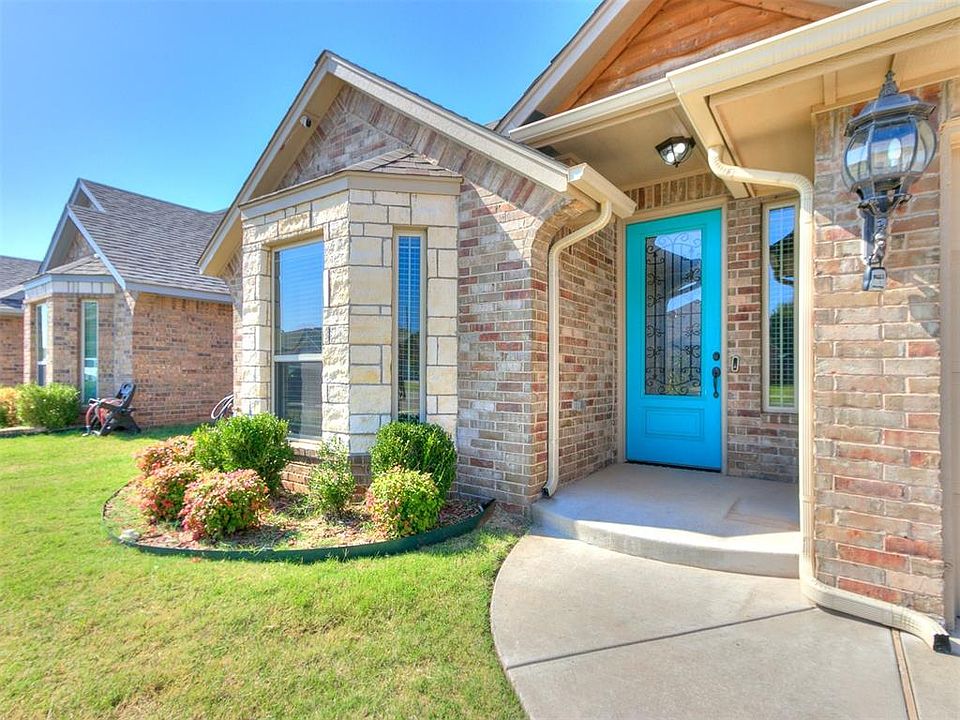 1st image of 1218 Stone Creek Dr