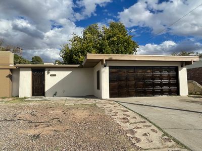 1935 Thomas Dr, Las Cruces, NM, 88001
