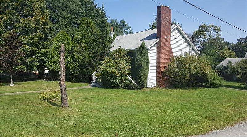1st image of 139 Stewart Ave