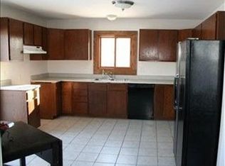 1630 S Grandview Ave, Dubuque, IA 52003