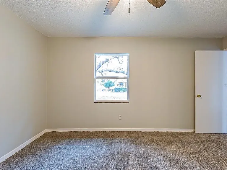 1841 Beachway Ln — Photo 6