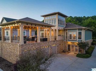 106 Railway Ln SE, Huntsville, AL 35803