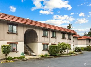15729 NE 18th St #C-8, Bellevue, WA