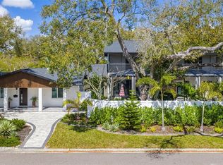 639 43rd Ave N, Saint Petersburg, FL 33703