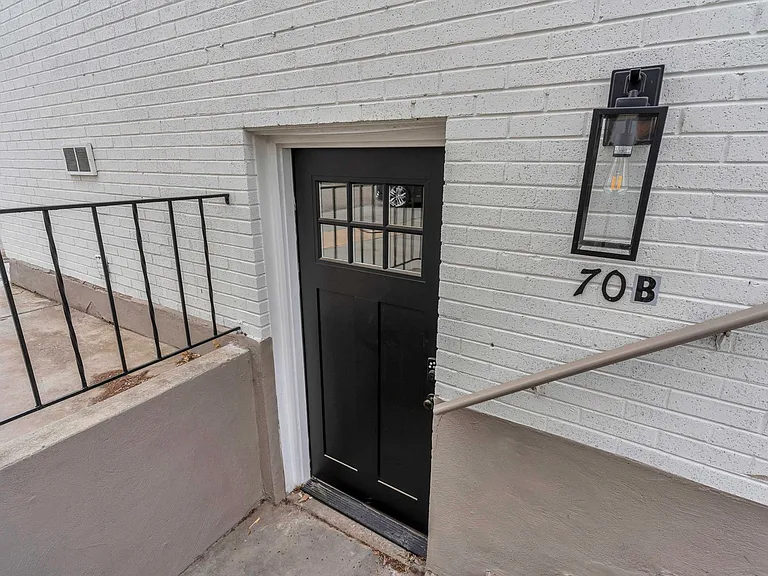 1794 W Shannon Cir — Photo 22