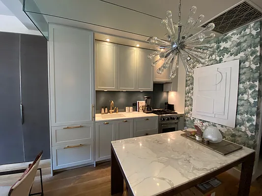 Rented by RELO REDAC INC. | media 14