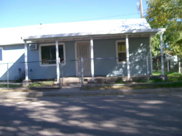 102 Simonds Rd, Aztec, NM 87410