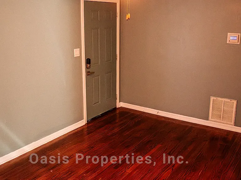 2502 NW 16th St #2502 — Photo 6