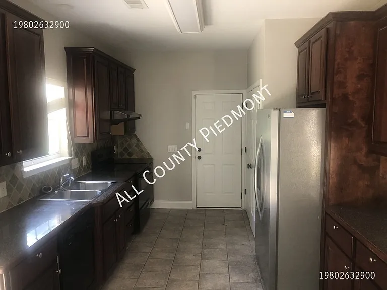 13214 Meadowmere Rd — Photo 4
