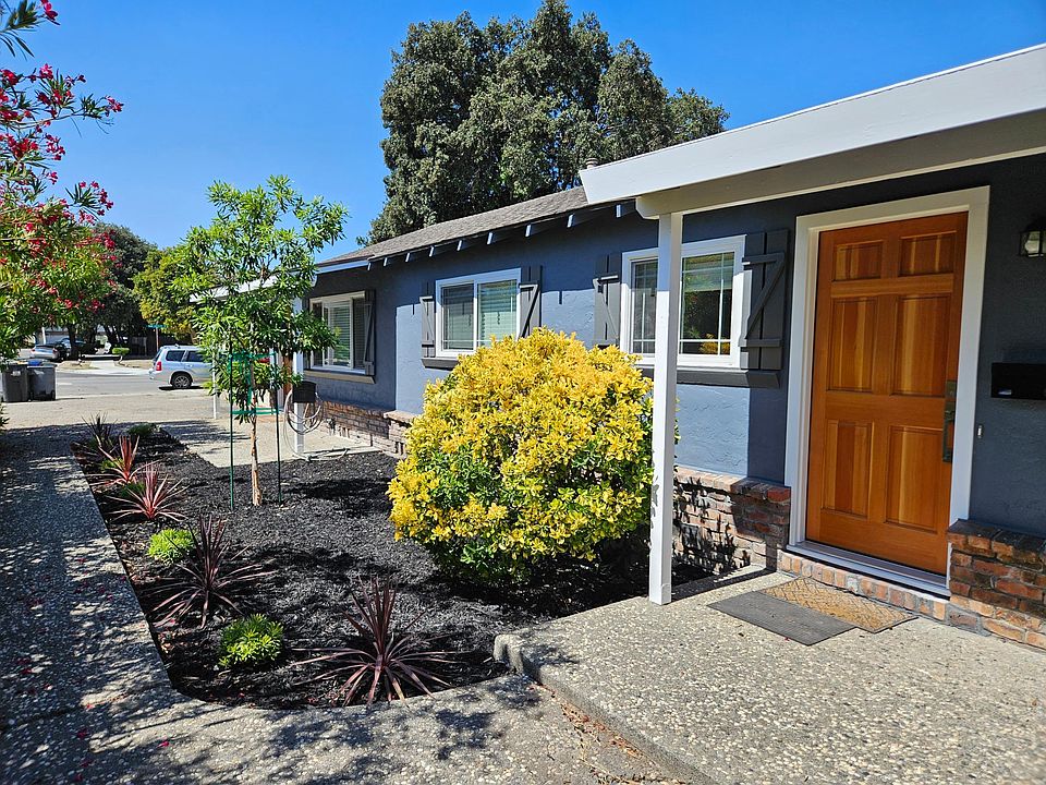 1st image of 650 San Luisito Way