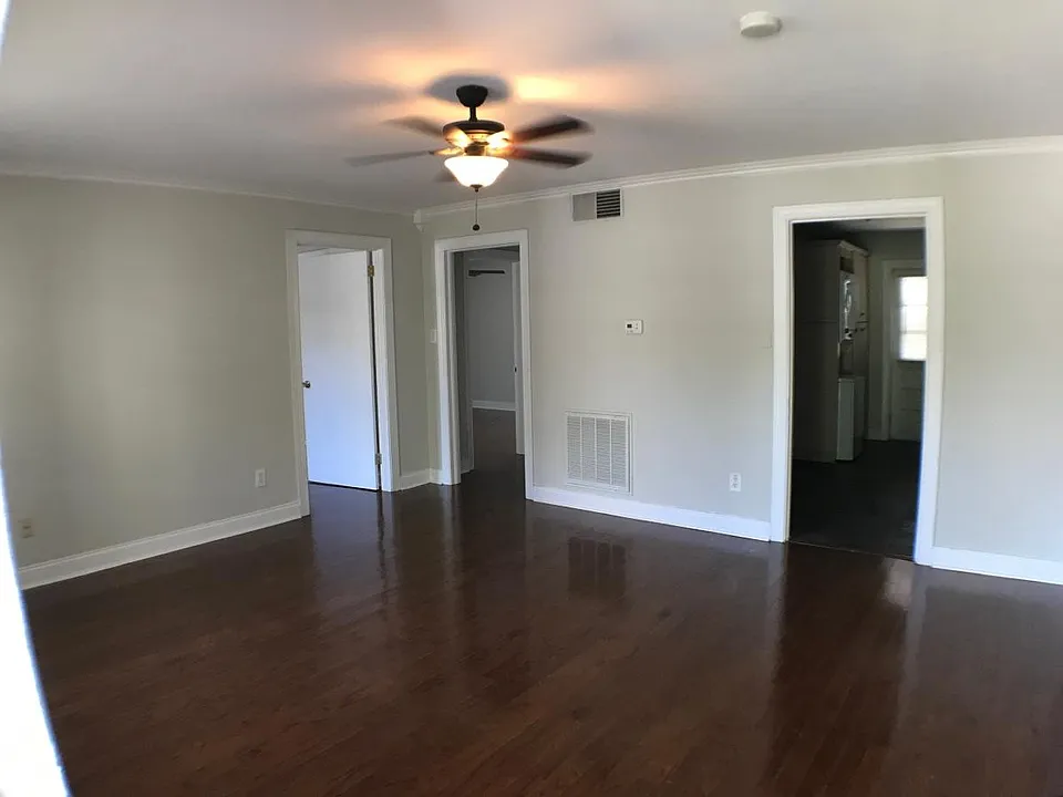 1301 Rutledge Ave #8