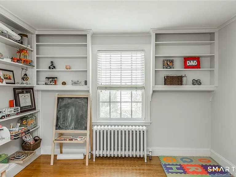 331 Auburn Rd — Photo 14