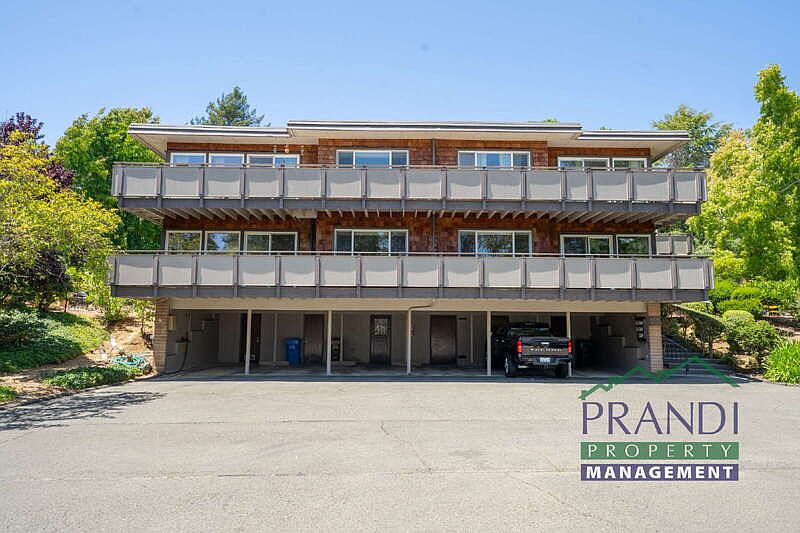 1st image of 137 Pixley Ave