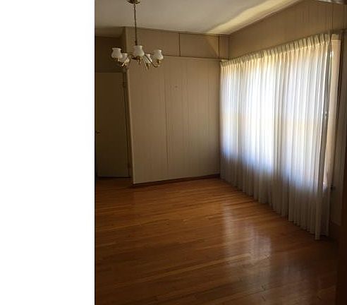 4th image of 184 Woodrow Ave