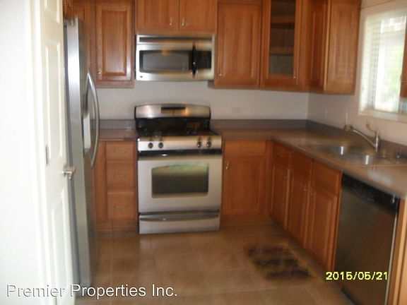 4th image of 59 N Lookout Knob Dr