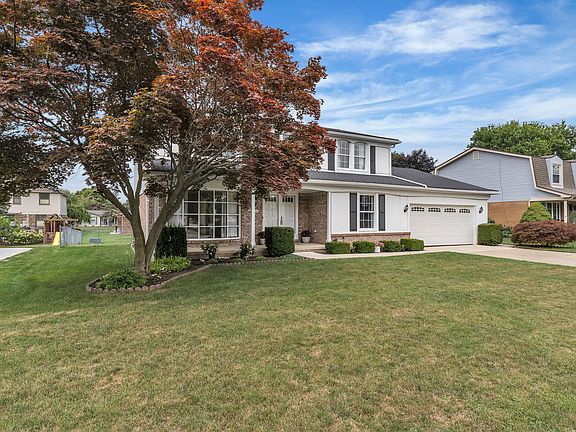 3rd image of 33474 Vargo Dr