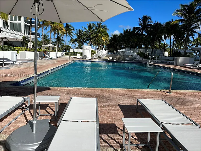 10275 Collins Ave #112 — Photo 42
