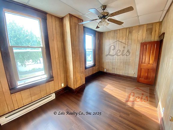 5th image of 323 1/2 N Sugar St #1