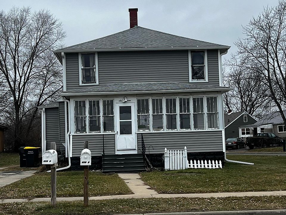 2nd image of 618 N Glendale Ave