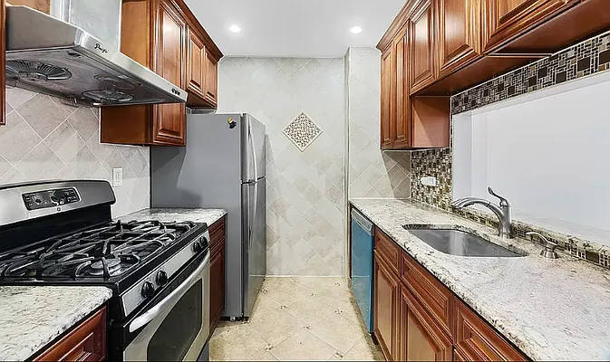 Rented by REAL New York | media 11