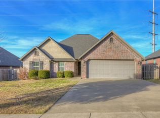 3410 SW Gibson Ave, Bentonville, AR 72712