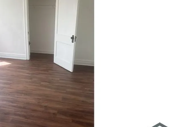 2450 W 68th St #1, Chicago, IL 60629