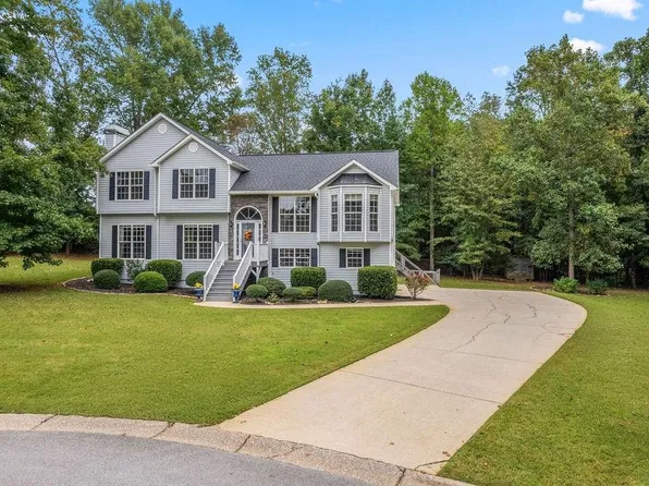 335 Springdale Ln, Dallas, GA 30157