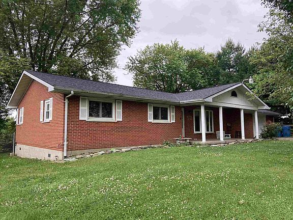 2nd image of 311 Sunset Dr