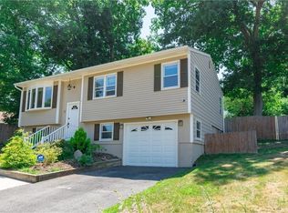 12 Warren Ave, North Providence, RI 02919
