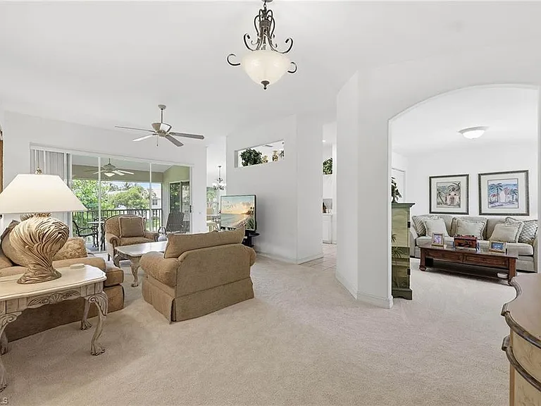 866 Carrick Bend Cir #202 — Photo 5