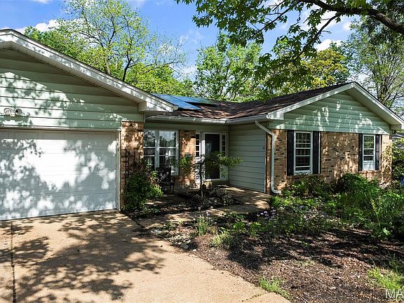 3rd image of 9055 Grant Farm Trl