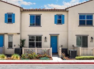 1095 W Buttercup Ln, Rialto, CA 92376