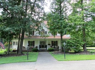 1000 Wayside Dr, Paducah, KY 42003