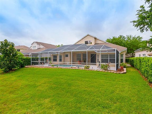 3rd image of 18157 Heron Walk Dr