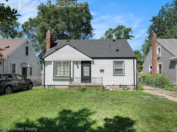 18651 Sumner, Redford, MI 48240