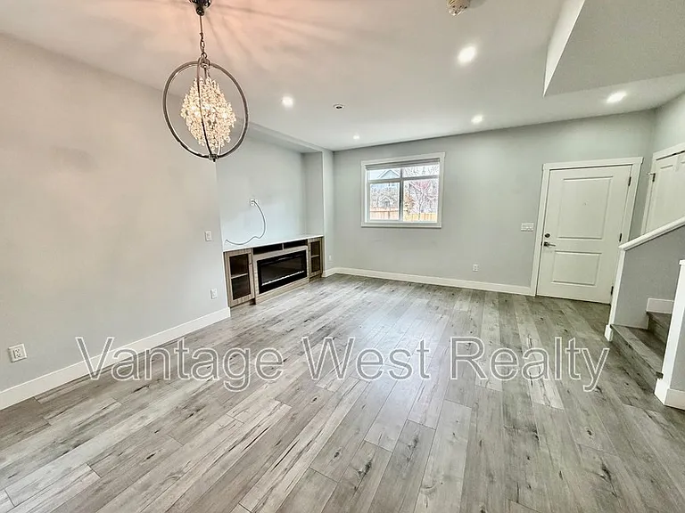 756 Glenwood Ave #2 — Photo 6